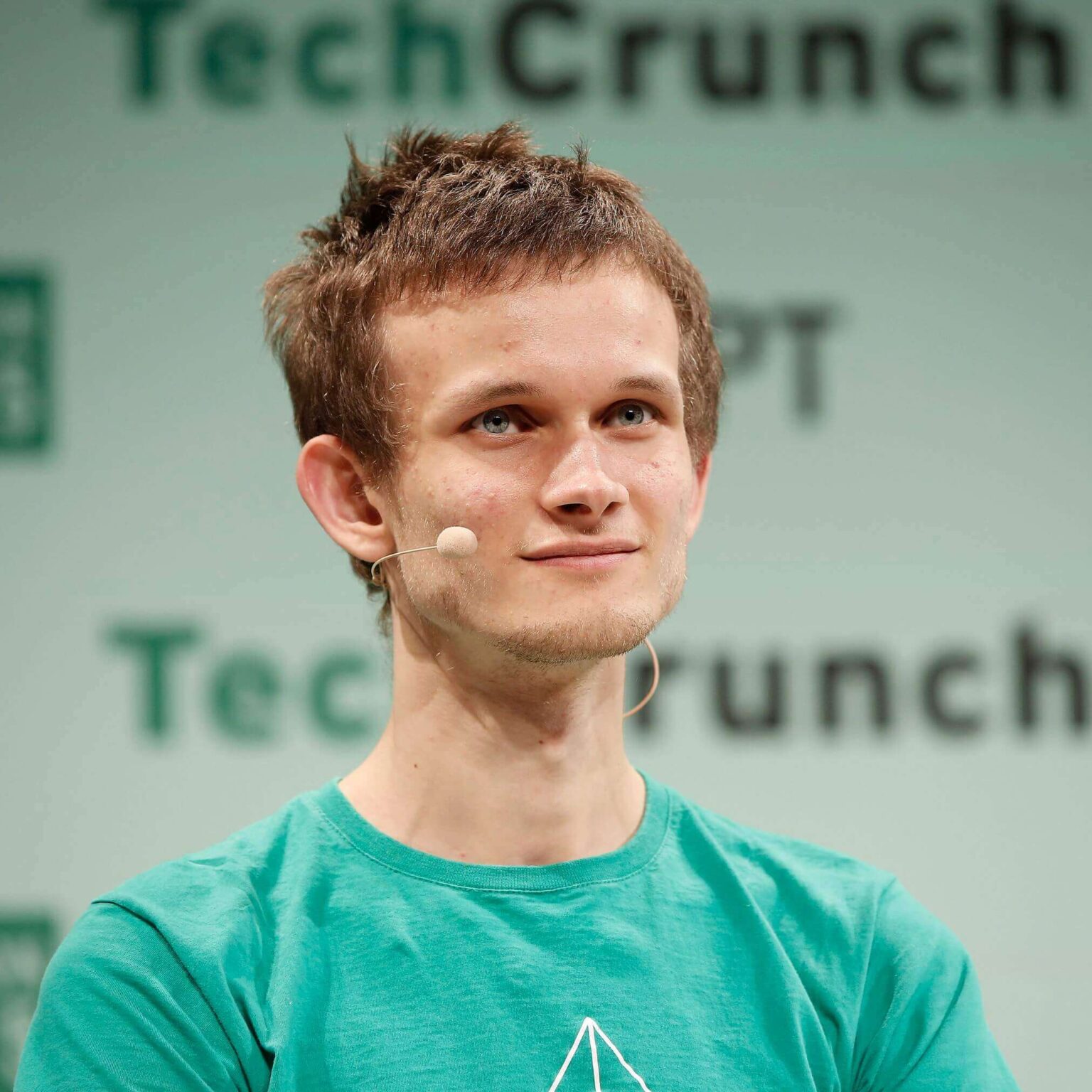 Ethereum’s Vitalik Buterin applauds Polygon for pioneering ZK technology Ethereum’s Vitalik Buterin applauds Polygon for pioneering ZK technology